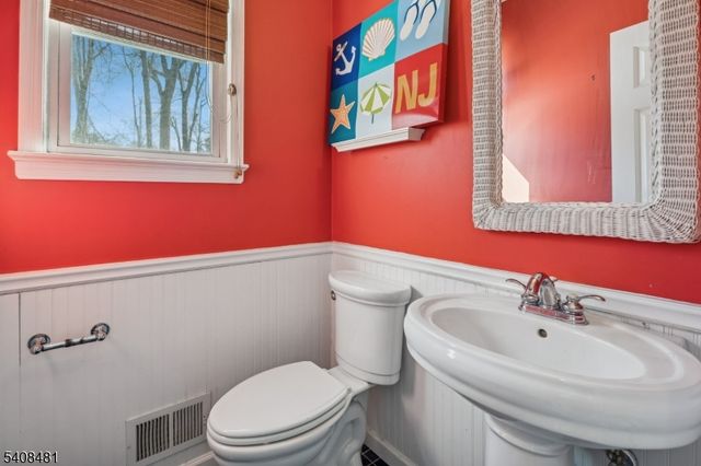 157 Grant Ave, New Providence Boro, NJ 07974