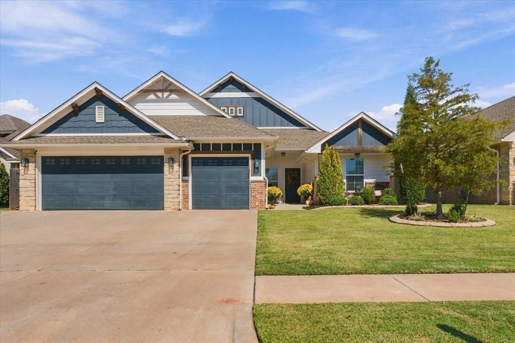 2709 SE 20th Circle, Moore, OK 73160