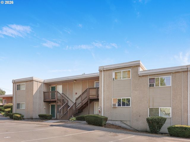13455 Se OATFIELD Rd, Milwaukie, OR 97222