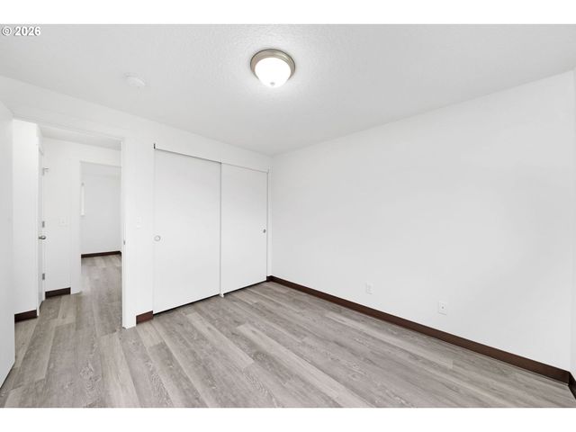 13455 Se OATFIELD Rd, Milwaukie, OR 97222
