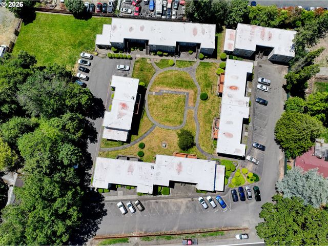13455 Se OATFIELD Rd, Milwaukie, OR 97222