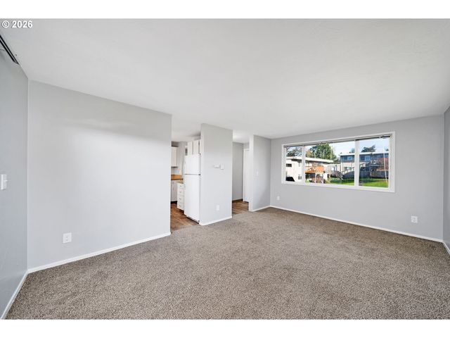13455 Se OATFIELD Rd, Milwaukie, OR 97222