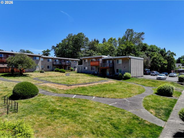 13455 Se OATFIELD Rd, Milwaukie, OR 97222
