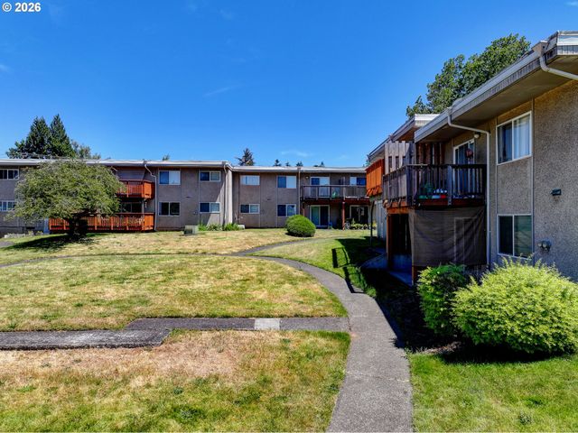 13455 Se OATFIELD Rd, Milwaukie, OR 97222