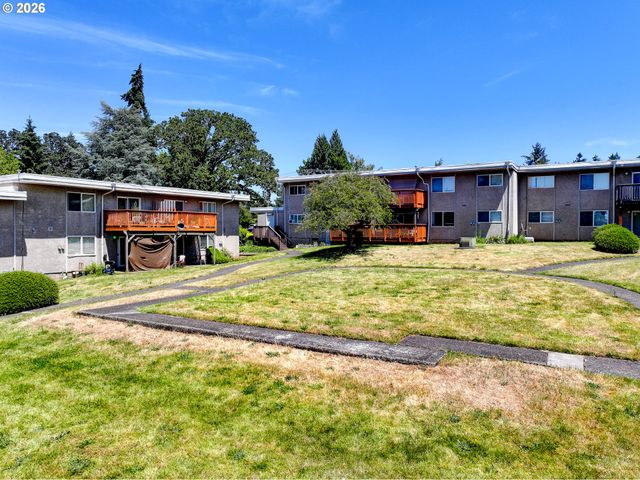 13455 Se OATFIELD Rd, Milwaukie, OR 97222