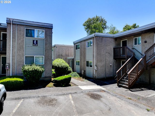 13455 Se OATFIELD Rd, Milwaukie, OR 97222