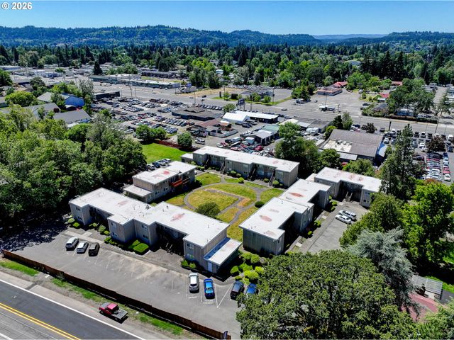 13455 Se OATFIELD Rd, Milwaukie, OR 97222