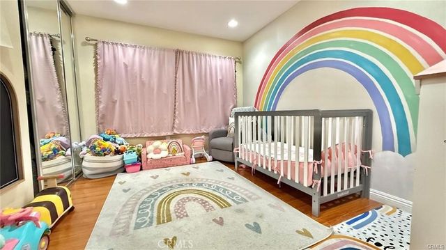 18350 Hatteras 176, Tarzana, CA 91356