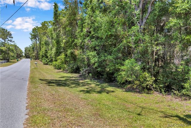 5823 Highland Park Drive, Hernando, FL 34442