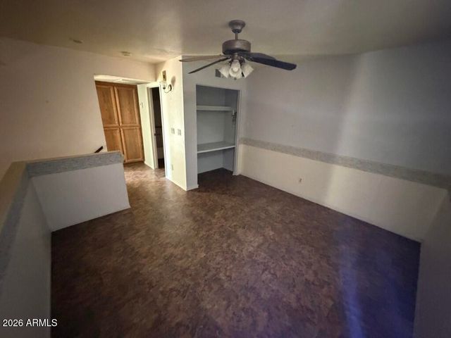 222 W BROWN Road 1, Mesa, AZ 85201