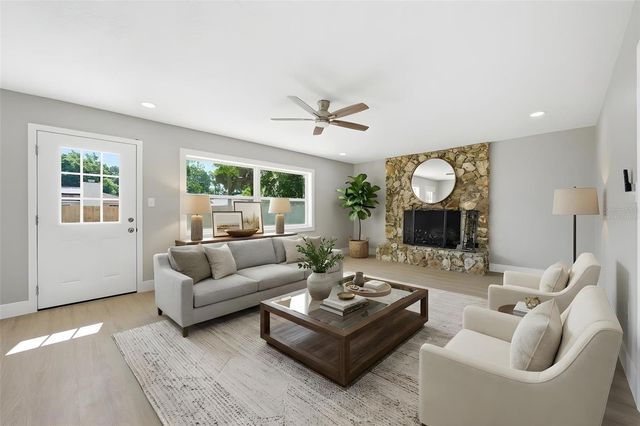 271 SE 54TH AVENUE, Ocala, FL 34480