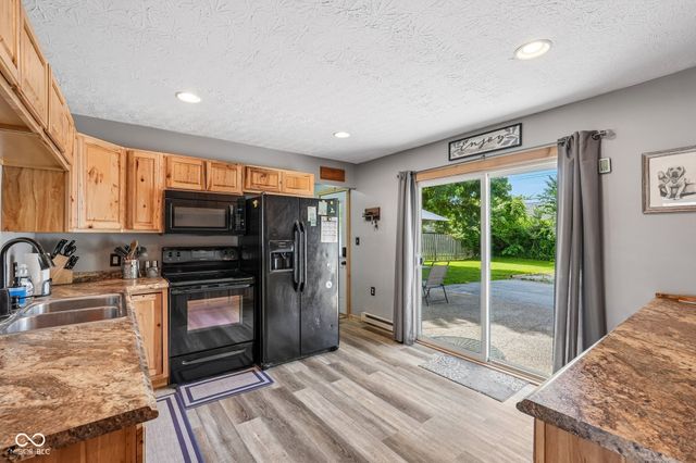 343 Northfield Drive, Mooresville, IN 46158