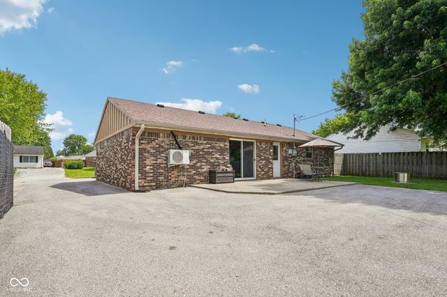 343 Northfield Drive, Mooresville, IN 46158