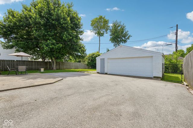 343 Northfield Drive, Mooresville, IN 46158