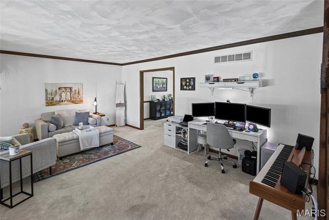 15 Moonglow Drive, Belleville, IL 62221