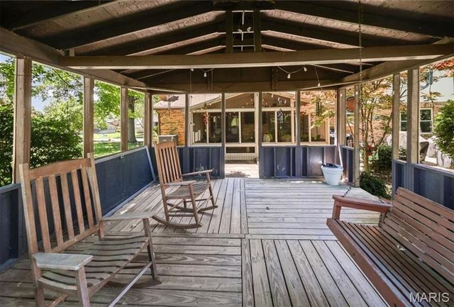 15 Moonglow Drive, Belleville, IL 62221