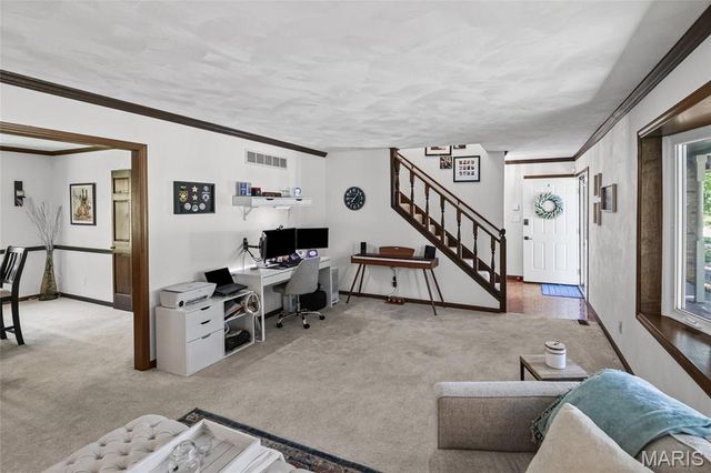 15 Moonglow Drive, Belleville, IL 62221
