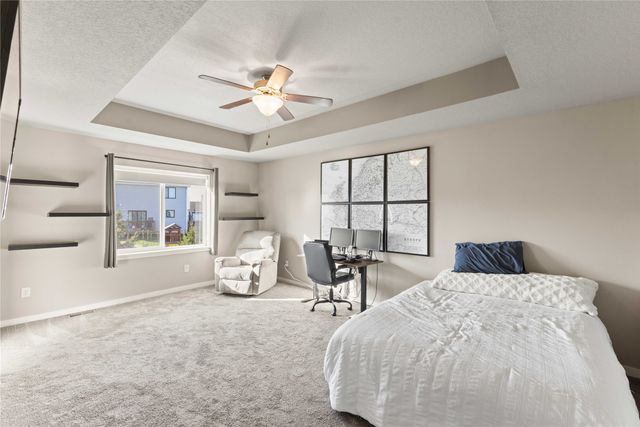 717 NE Macey Way, Waukee, IA 50263