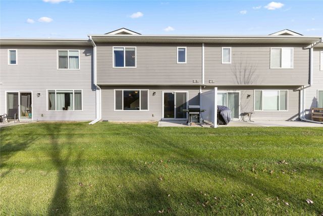 717 NE Macey Way, Waukee, IA 50263