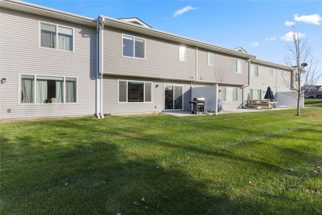 717 NE Macey Way, Waukee, IA 50263