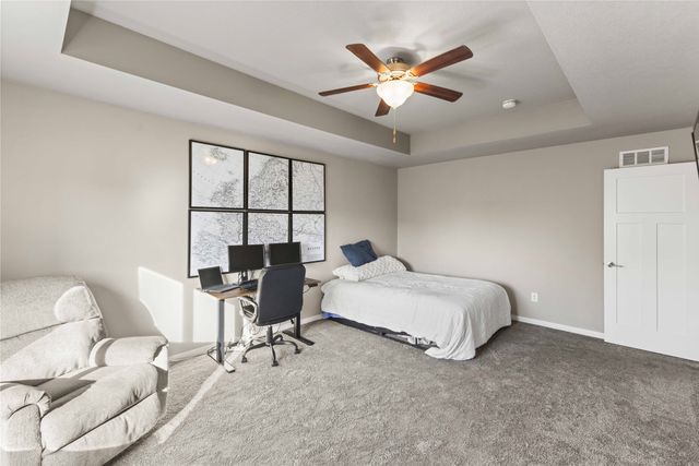 717 NE Macey Way, Waukee, IA 50263