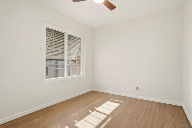 8821 Covina, San Diego, CA 92126