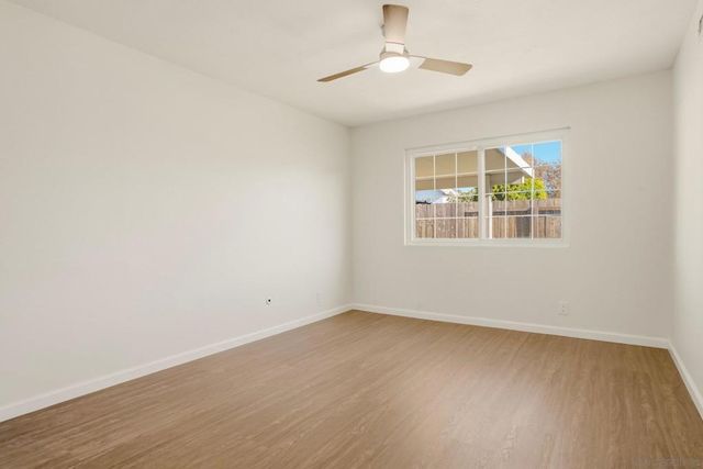 8821 Covina, San Diego, CA 92126