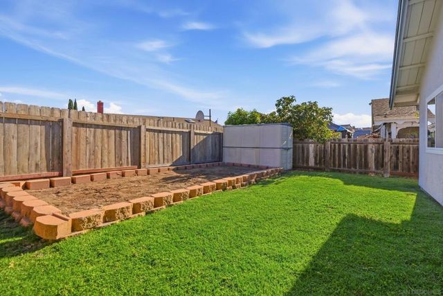 8821 Covina, San Diego, CA 92126