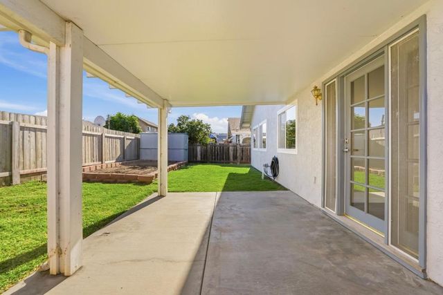 8821 Covina, San Diego, CA 92126