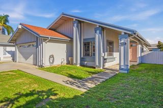 8821 Covina, San Diego, CA 92126