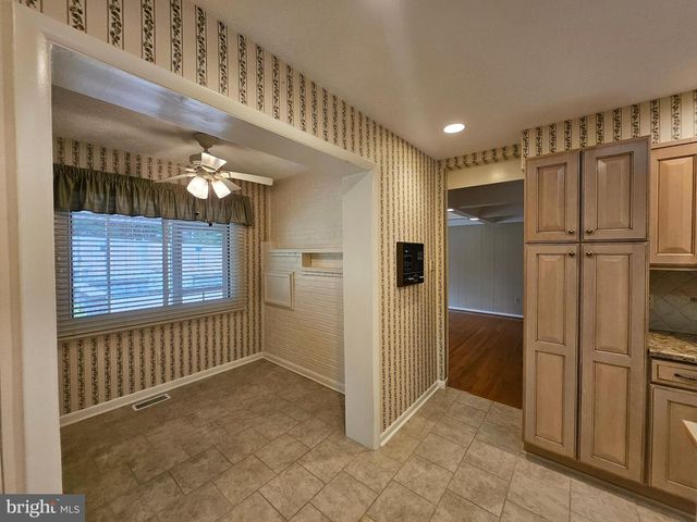 130 MORGAN ST, Winchester, VA 22601