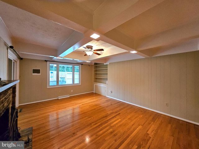 130 MORGAN ST, Winchester, VA 22601