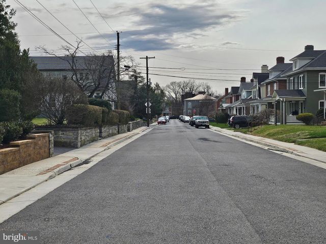 130 MORGAN ST, Winchester, VA 22601