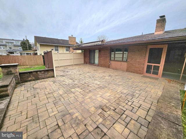 130 MORGAN ST, Winchester, VA 22601