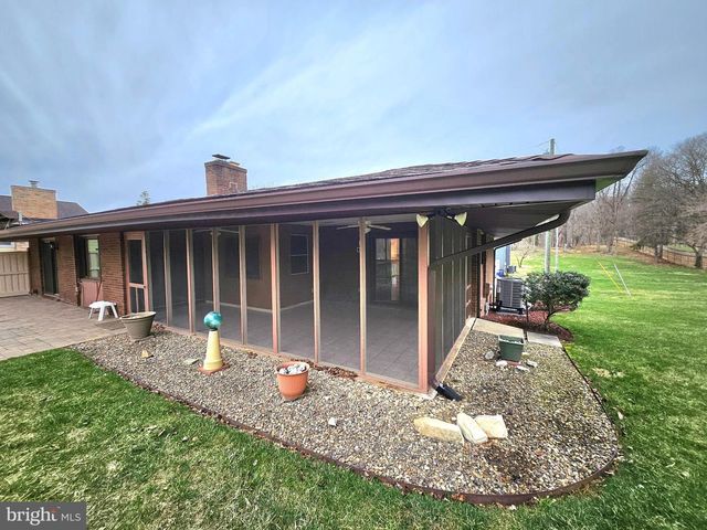 130 MORGAN ST, Winchester, VA 22601