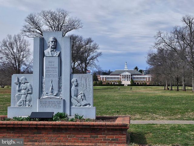 130 MORGAN ST, Winchester, VA 22601