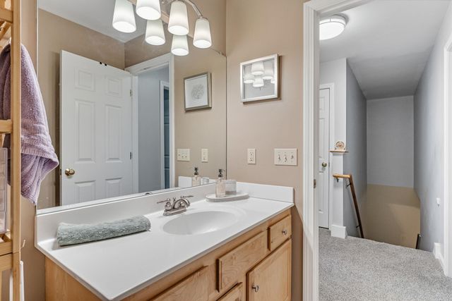 22B Foster Road, Essex, VT 05452