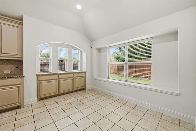 513 Harvest Trail, Midlothian, TX 76065