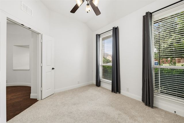 513 Harvest Trail, Midlothian, TX 76065