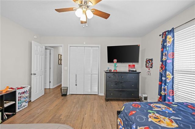 121 Glynn Street, Jesup, GA 31545