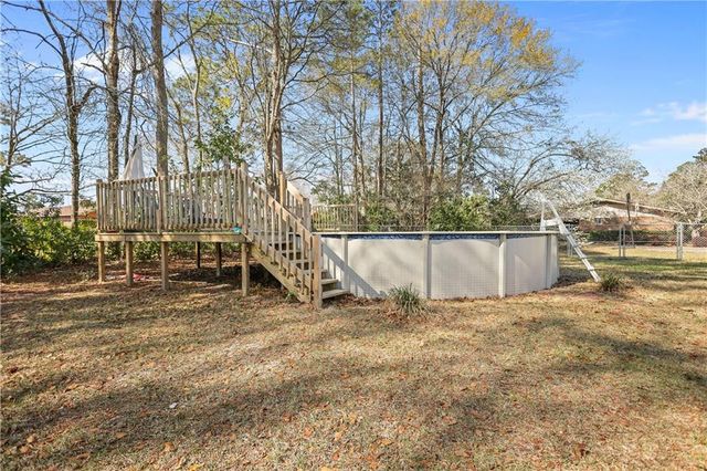 121 Glynn Street, Jesup, GA 31545