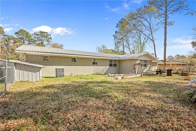 121 Glynn Street, Jesup, GA 31545