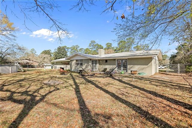 121 Glynn Street, Jesup, GA 31545