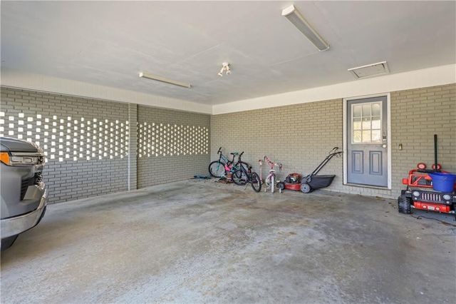 121 Glynn Street, Jesup, GA 31545