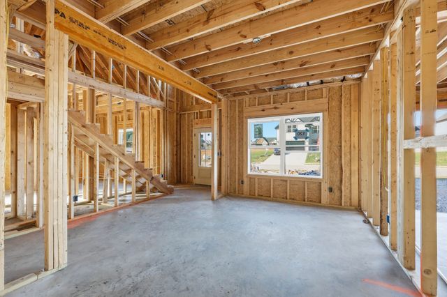 250 Bellshire Dr, Clarksville, TN 37043