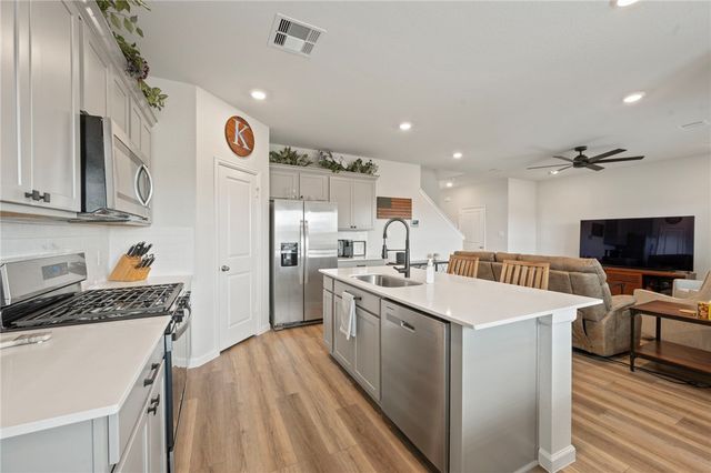 935 Coffee Mill Lane, College Station, TX 77845