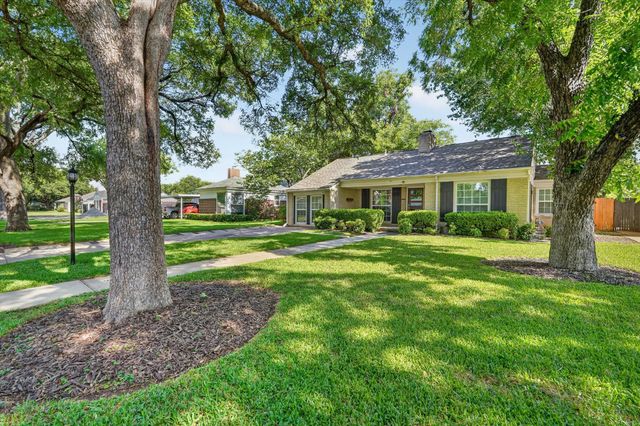 6312 Malvey Avenue, Fort Worth, TX 76116