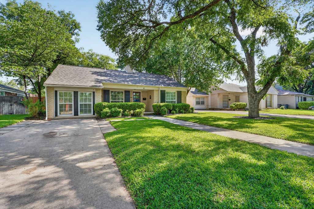 6312 Malvey Avenue, Fort Worth, TX 76116