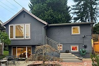 806 NE 71st Street #B, Seattle, WA 98115