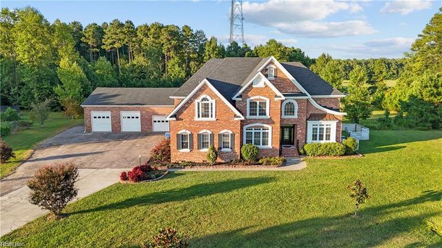 2700 Ballahack RD, Chesapeake, VA 23322